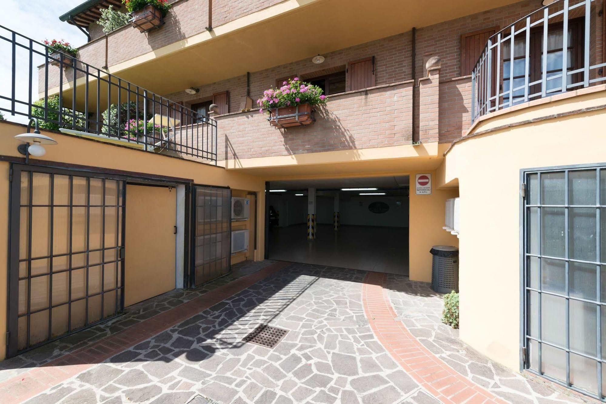 דירות סן ג'ימיניאנו Casa Lari מראה חיצוני תמונה